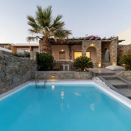 Villa Infinium Two, Sunset Views 10' From Mykonos Town! Agios Stefanos (Mykonos)