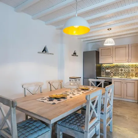Βίλα Infinium Two, Sunset Views 10' From Mykonos Town!